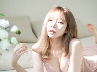 Mozzi (모찌) - Pink & Yellow