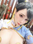 [Cosplay] Umeko J - Chun Li Street Fighter