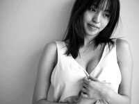 [Photobook] デジタル原色美女図鑑 村島未悠 non title