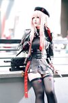 [Cosplay] 半半子 NIKKE 拉毗