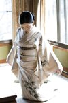 [Photobook] 謎の美女17『ひとひらの舞』ファースト写真集