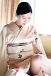[Photobook] 謎の美女17『ひとひらの舞』ファースト写真集