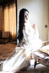 [Photobook] 謎の美女17『ひとひらの舞』ファースト写真集