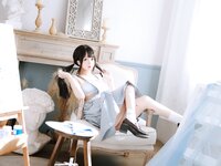 [Cosplay] 日奈娇 美术生