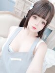 [Cosplay] 日奈娇 美术生
