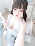 [Cosplay] 日奈娇 美术生