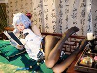 [Cosplay] 屑雪雪鸭 甘雨 青花瓷旗袍