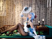 [Cosplay] 屑雪雪鸭 – 甘雨青花瓷旗袍[50P-199MB]