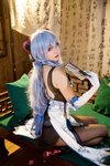 [Cosplay] 屑雪雪鸭 – 甘雨青花瓷旗袍[50P-199MB]