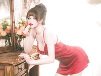 [Cosplay] 鹿八岁 小鹿假日