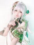 [Cosplay] 樱梨梨 小草神
