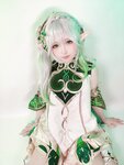 [Cosplay] 樱梨梨 小草神