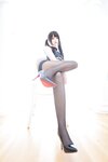 [Cosplay] 萝莉神楽板真冬之绑带泳装