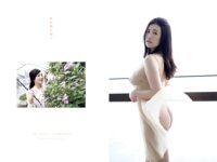 [Photobook] 草野綾1st写真集 あめ色の空に 16カット