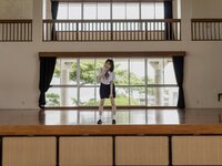 [Photobook] 粒楽あむ グラビア写真集 南の風に包まれて