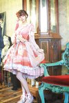 [COSPLAY] Kyokyo沉迷汉堡王 陆卿卿