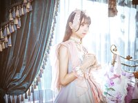 [COSPLAY] Kyokyo沉迷汉堡王 陆卿卿
