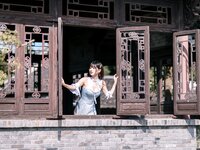 [COSPLAY] Kyokyo沉迷汉堡王 陆卿卿