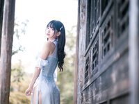 [COSPLAY] Kyokyo沉迷汉堡王 陆卿卿