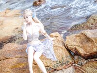 [Cosplay] 桃良阿宅 年年有鱼