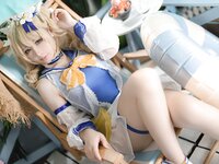 [Cosplay] 樱梨梨 芭芭拉泳装