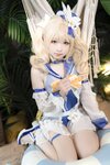 [Cosplay] 樱梨梨 芭芭拉泳装