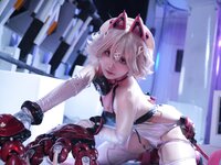 [Cosplay] 小和甜酒 交错战线绯俐