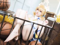 [Cosplay] 焖焖碳 蔚蓝档案 丰见亚都梨