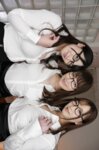 [Photobook] 卑猥なカラダで男を欲情させる巨乳女医カウンセリングルーム 鈴木真夕 美園和花 倉多まお (kmp写真集)