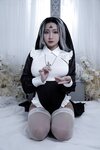 [Cosplay] LoLiSAMA 洛璃 - nun 修女