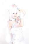 [Cosplay] Foxy Gravia - Emilia