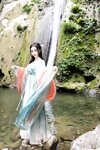 [Cosplay] 王馨瑶Yanni 绿色古装 瀑布
