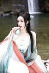[Cosplay] 王馨瑶Yanni 绿色古装 瀑布