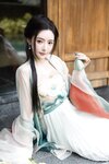 [Cosplay] 王馨瑶Yanni 绿色古装 瀑布
