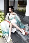 [Cosplay] 王馨瑶Yanni 绿色古装 瀑布