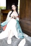 [Cosplay] 王馨瑶Yanni 绿色古装 瀑布