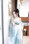[Cosplay] 王馨瑶Yanni 绿色古装 瀑布