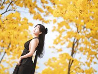 [Cosplay] myeo0 萌芽儿o0 - Ginkgo trees in autumn and yellow wind chimes in spring. 秋有银杏 春有黄风铃