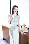 [Cosplay] 王馨瑶Yanni 豆绿色连衣裙白色泳衣