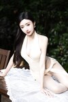 [Cosplay] 王馨瑶Yanni 黄色泳衣抹油