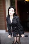 [Cosplay] 王馨瑶Yanni 黑色条纹御姐