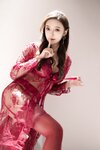 [Cosplay] 王馨瑶Yanni 酒红色情趣套装