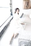 [Cosplay] 王馨瑶Yanni 白色连衣裙字画