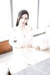 [Cosplay] 王馨瑶Yanni 白色连衣裙字画