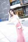 [Cosplay] 王馨瑶Yanni 粉色上衣加半身裙配小奶牛