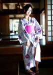 [Photobook] 水川スミレ デジタル写真集「甘い蜜と甘い罠」(ジーウォーク)
