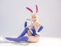 [Cosplay] Rithe - Bunny Lancer Artoria