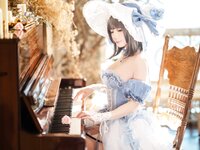 [Cosplay] 是三不是世w 柴郡猫猫弹琴