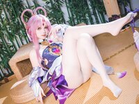 [Cosplay] Astra 雪晴 - Collapse Star Dome Railway Fu Xuan 崩坏星穹铁道 符玄