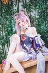 [Cosplay] Astra 雪晴 - Collapse Star Dome Railway Fu Xuan 崩坏星穹铁道 符玄